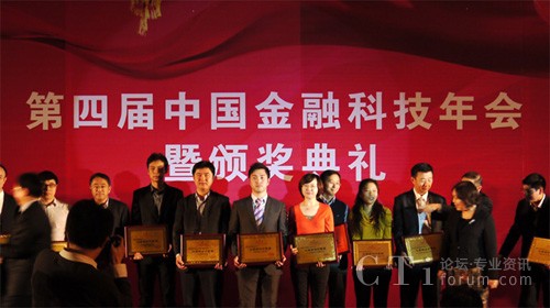 Ӣ��Ӎ�Ƽ��ڱ����C�����ϲ�@����(y��u)���Q����������