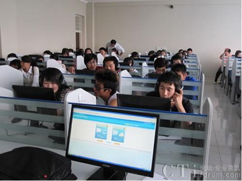 Ӎ�w�����Ĵ�W(xu��)������ͨԒģ�M�y(c��)ԇ�c�W(xu��)��(x��)ƽ�_(t��i)