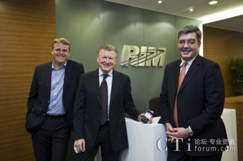 RIM��˾��̫�^(q��)�߼�(j��)������Urpo Karjalainen���� (�D��) �� RIM�Ї�(gu��)�^(q��)�����x��(gu��)����� (�D��) �� ��RIM�Ї�(gu��)�^(q��)�N�۸����ü恆̫�^(q��)���ϠI(y��ng)�N������Alex Lambeek���� (�D��)